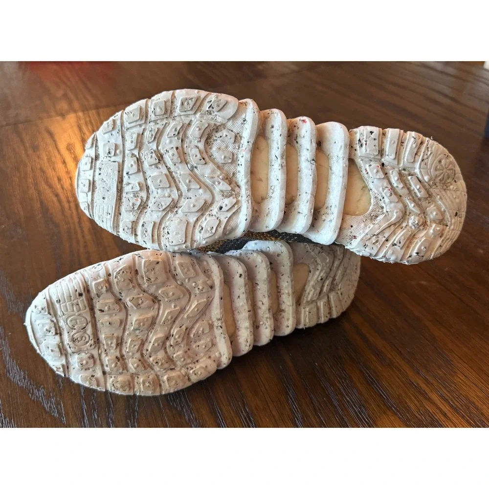 Nike pet kicks else